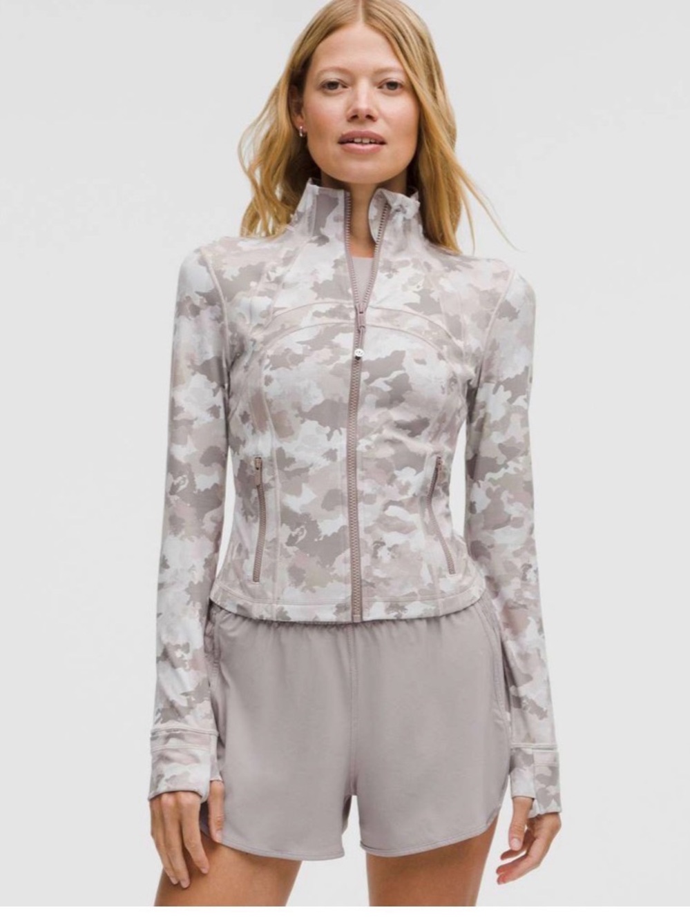 Lululemon Define Cropped Jacket *Nulu
Thawed Camo Warm Ash Grey Multi